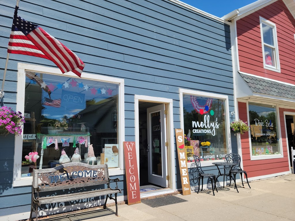 Mollys Creations | 202 W Beloit St, Orfordville, WI 53576, USA | Phone: (608) 558-0515 Mollys Creations | 202 W Beloit St, Orfordville, WI 53576, USA | Phone: (608) 558-0515