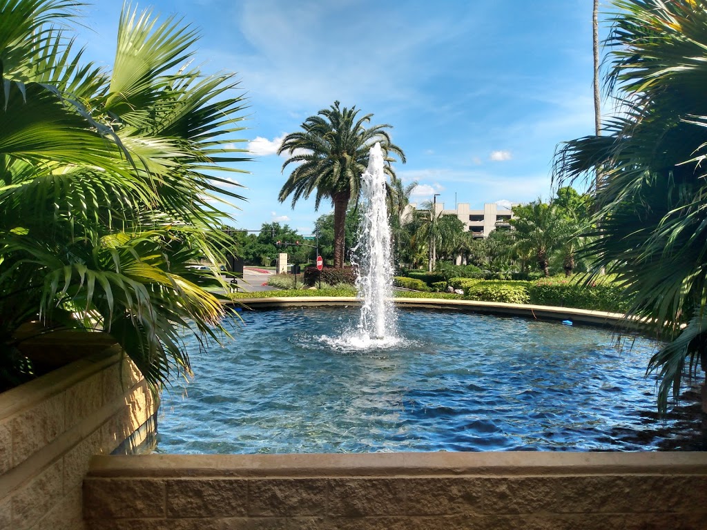 Rosen Plaza Hotel | 9700 International Dr, Orlando, FL 32819, USA | Phone: (407) 996-9700