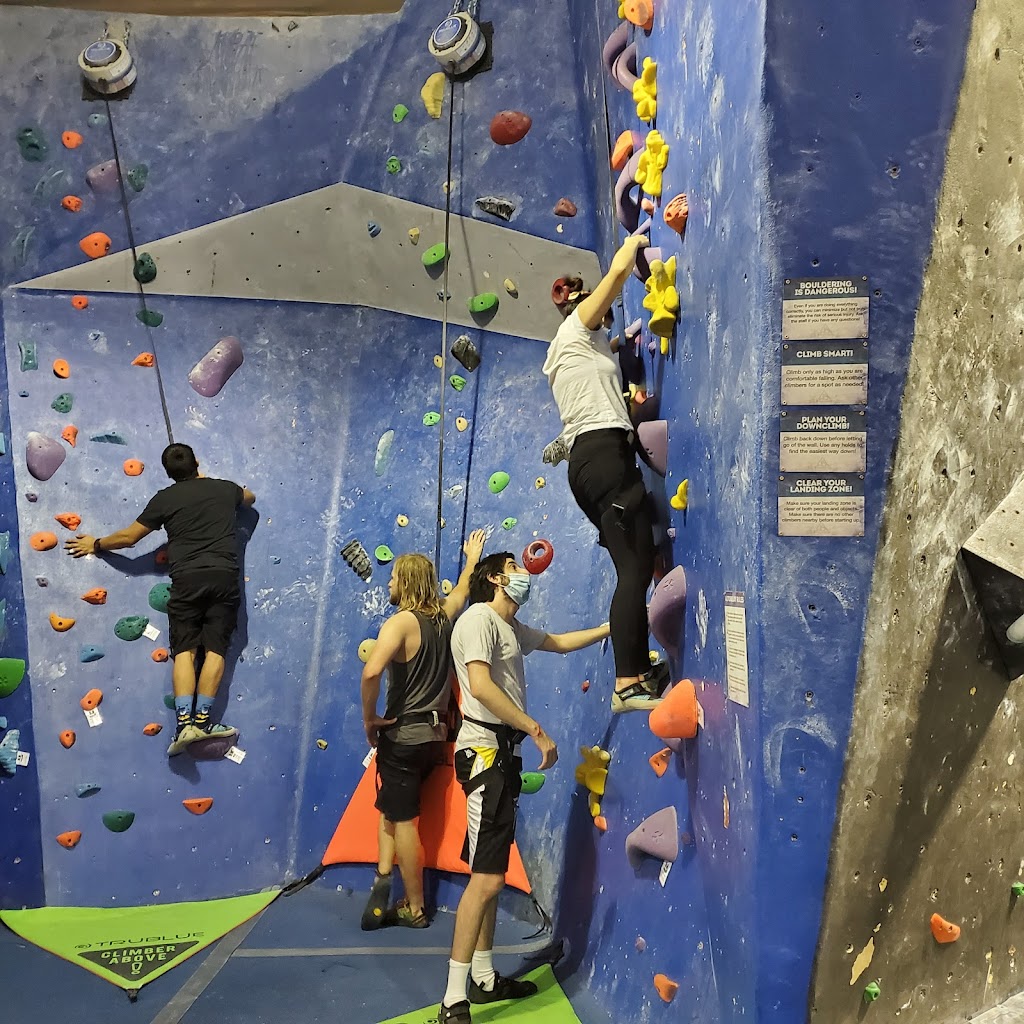 Hangar 18 Indoor Climbing Gym - Arcadia | 305 N Santa Anita Ave, Arcadia, CA 91006, USA | Phone: (626) 538-4081