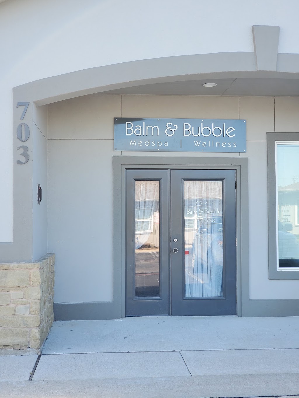 Balm & Bubble : Medspa | Wellness | 921 W New Hope Dr Ste 703, Cedar Park, TX 78613, USA | Phone: (737) 333-0030