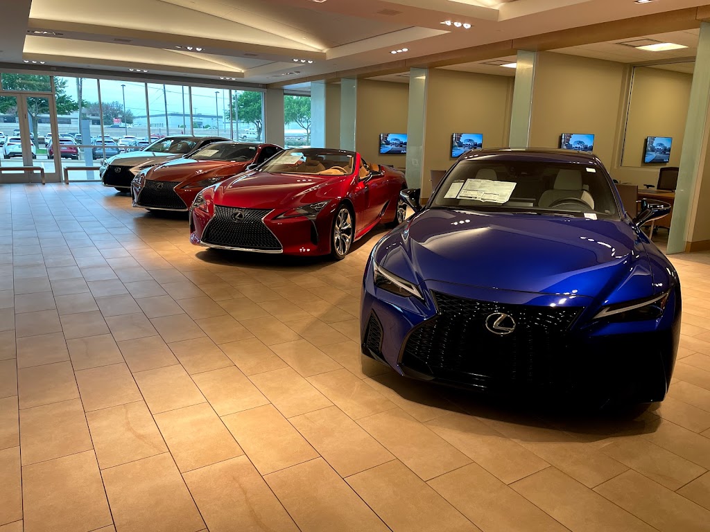 Park Place Lexus Grapevine | 901 E State Hwy 114, Grapevine, TX 76051, USA | Phone: (817) 310-9671