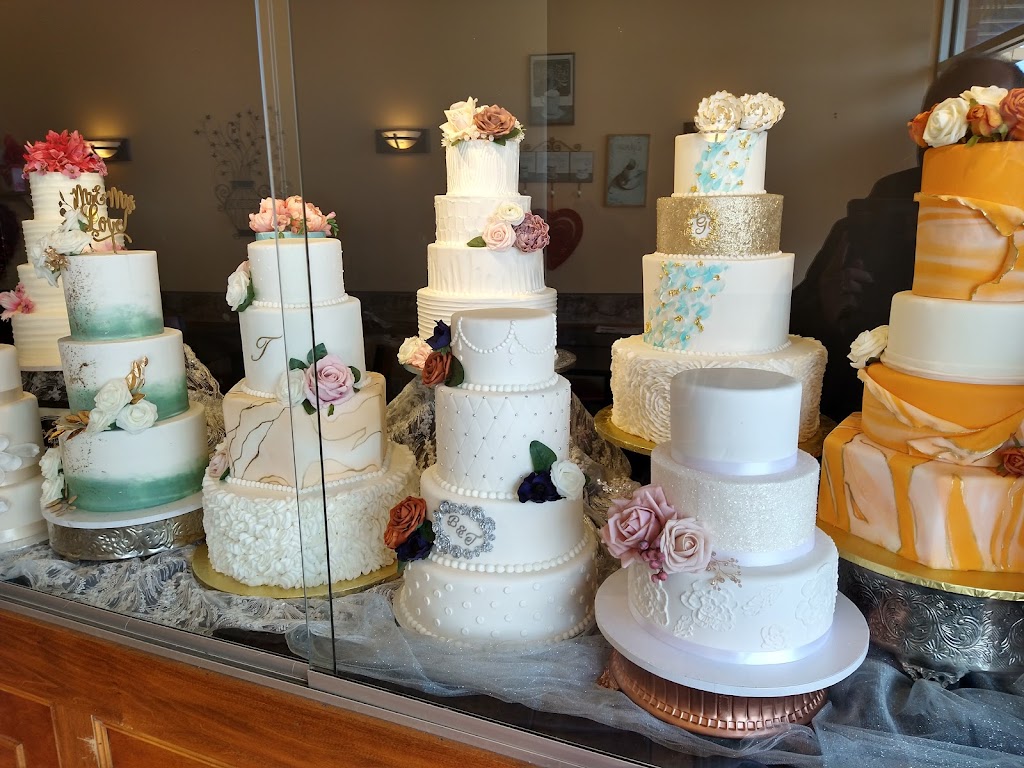 Tiffanys Bakery | 620 Ridgewood Crossing Dr, Akron, OH 44333, USA | Phone: (330) 668-2253