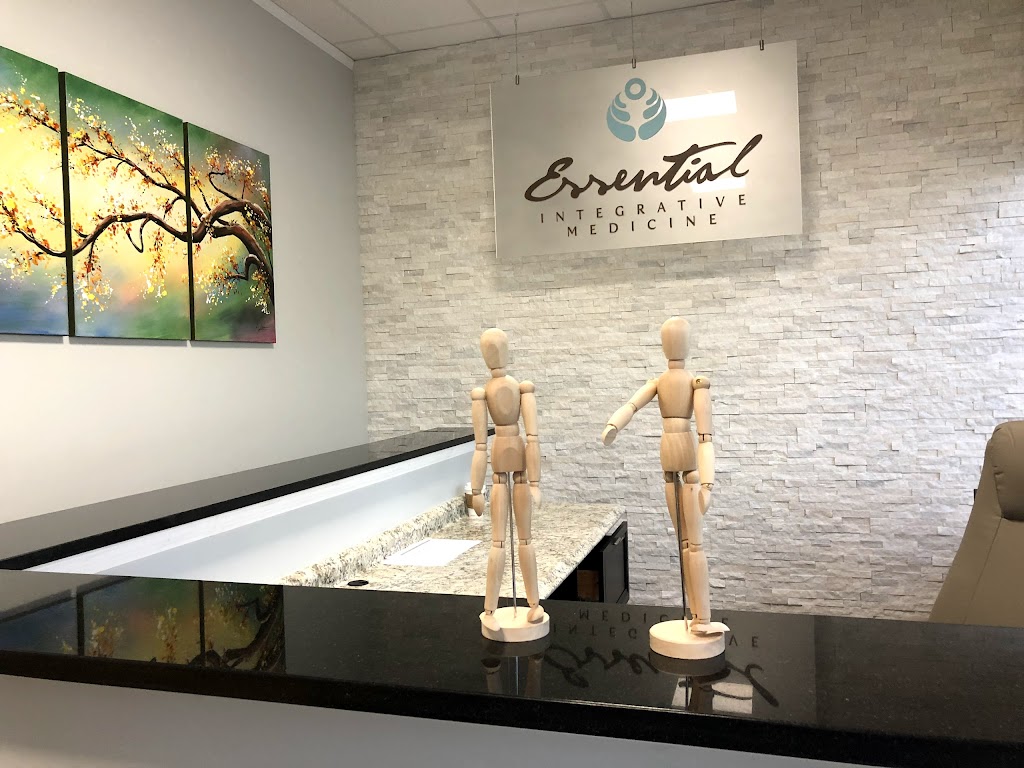 Essential ChiroCare | 1111 Oakfield Dr #101, Brandon, FL 33511, USA | Phone: (813) 253-0711