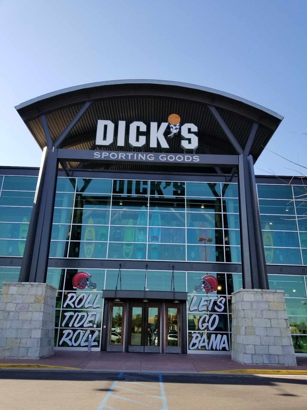 DICKS Sporting Goods | 4401 Creekside Ave, Hoover, AL 35244, USA | Phone: (205) 909-1400