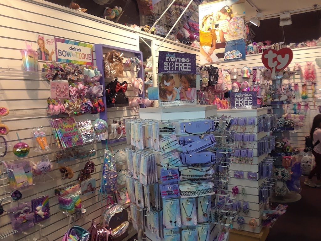 Claires | 1025 Outlet Center Dr STE510, Smithfield, NC 27577, USA | Phone: (919) 989-6966