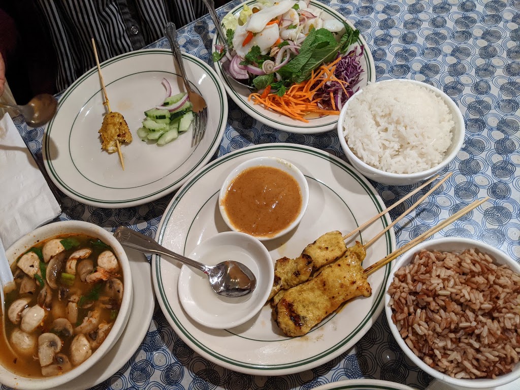 Thai Nakorn Restaurant | 464 San Mateo Ave, San Bruno, CA 94066 | Phone: (650) 583-7555