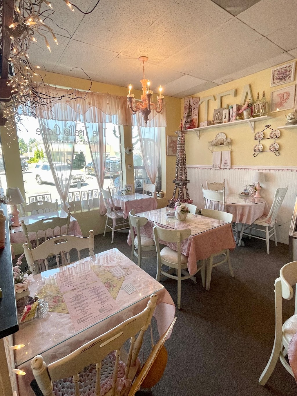 The Trellis Cafe & Boutique | 10312 120th St E, Puyallup, WA 98374, USA | Phone: (253) 841-0769