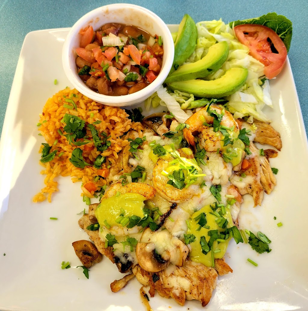 El sazón Tex mex restaurant | 10326 US-287 suite B, Rhome, TX 76078, USA | Phone: (214) 251-7758