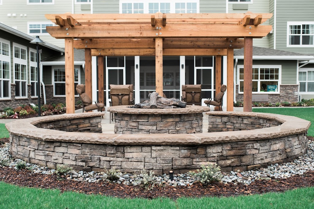 Julian Estates Gracious Retirement Living | 13305 94th Ave E, Puyallup, WA 98373, USA | Phone: (253) 845-3232