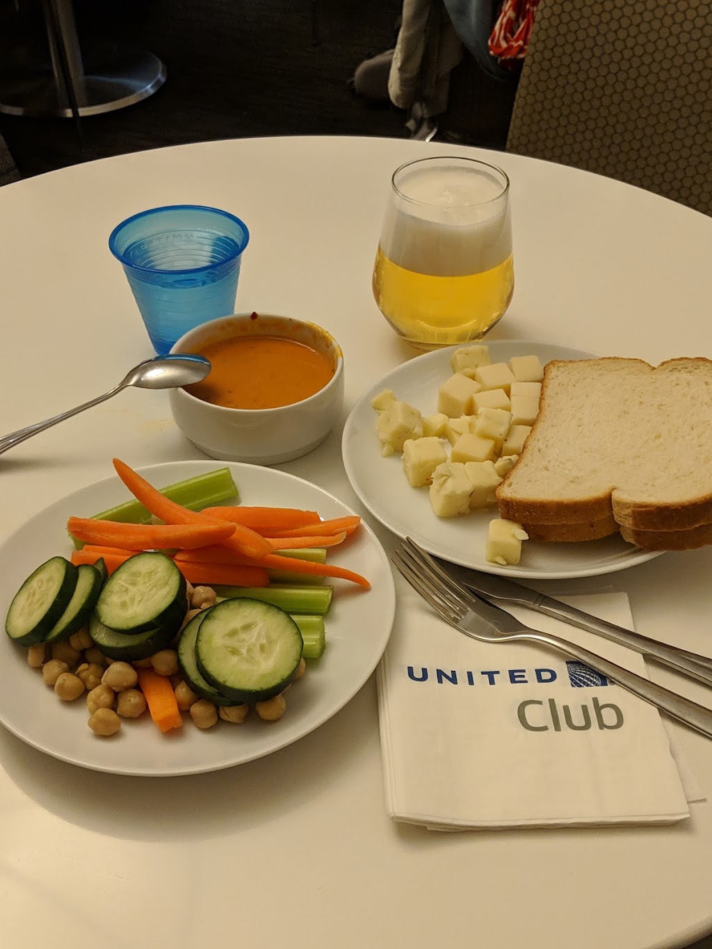 United Club | International Terminal, San Francisco, CA 94128 | Phone: (866) 822-5827