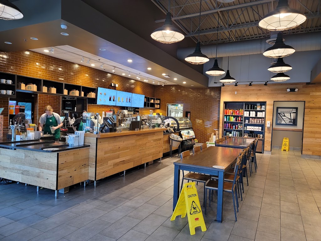 Starbucks | 8090 Old Carriage Ct, Shakopee, MN 55379, USA | Phone: (952) 445-4241