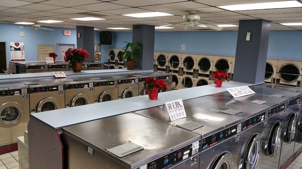 Family Sudz Laundromat | 9016 47th St Suite D, Brookfield, IL 60513, USA | Phone: (708) 255-5531