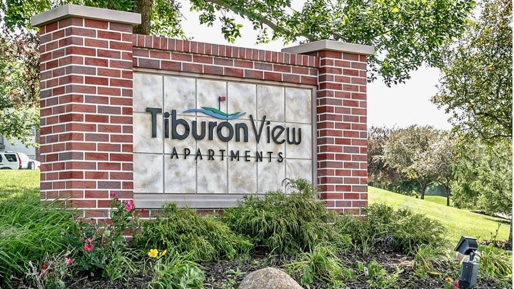 Tiburon View Apartments | 16895 Oakmont Dr, Omaha, NE 68136, USA | Phone: (402) 861-8600