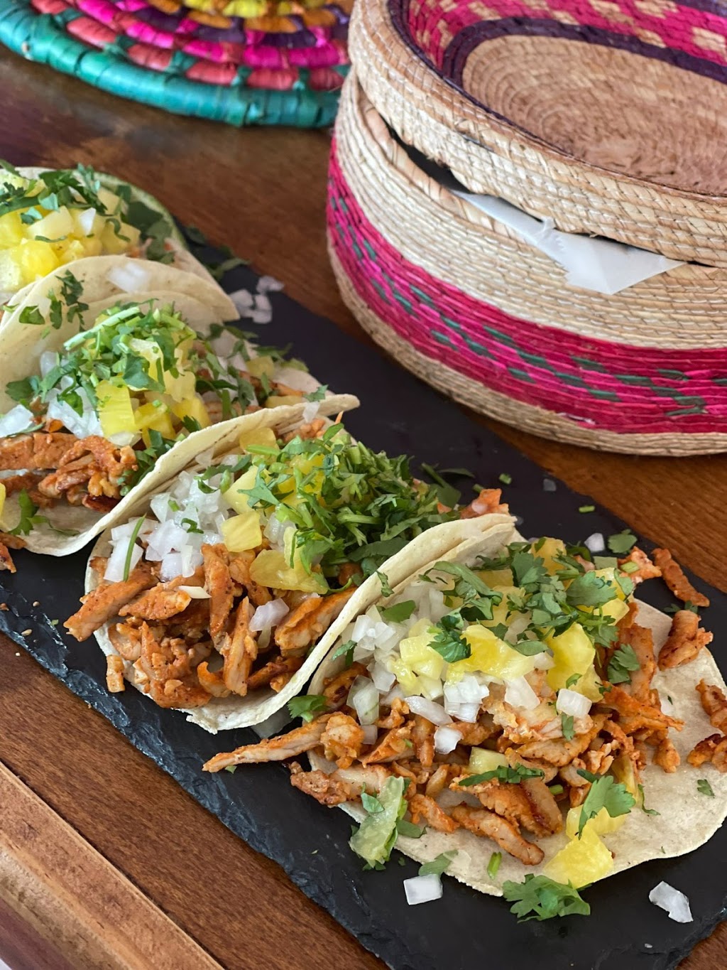 La Reyna - Authentic Mexican Cuisine | 5822 S Flamingo Rd, Cooper City, FL 33330, USA | Phone: (954) 616-8457