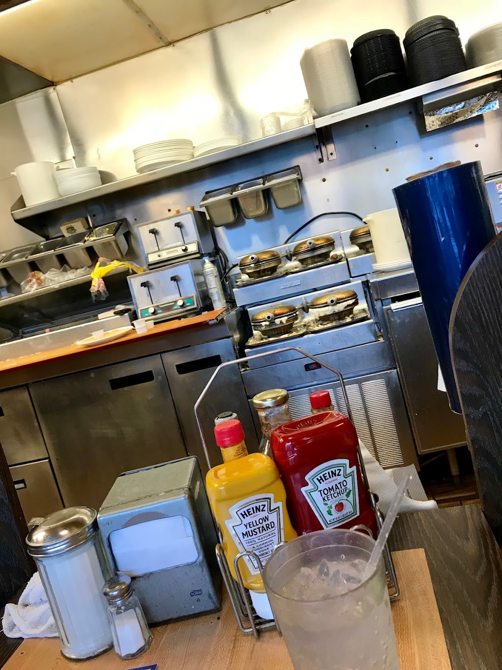 Waffle House | 2624 Westinghouse Blvd, Raleigh, NC 27604, USA | Phone: (919) 833-5954