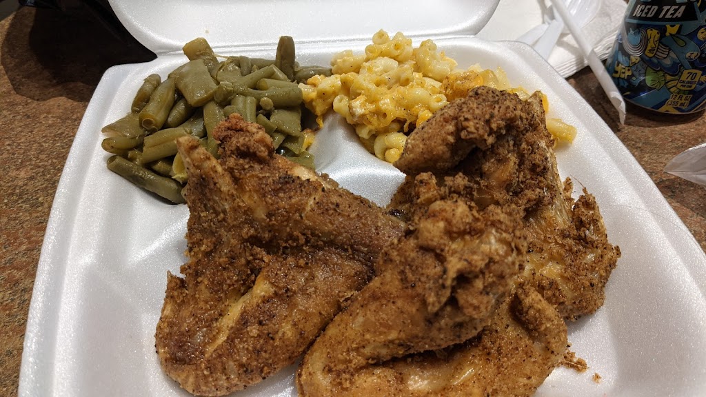 Tias Famous Soul Food | 264 Exton Square Mall, Exton, PA 19341 | Phone: (610) 363-3500