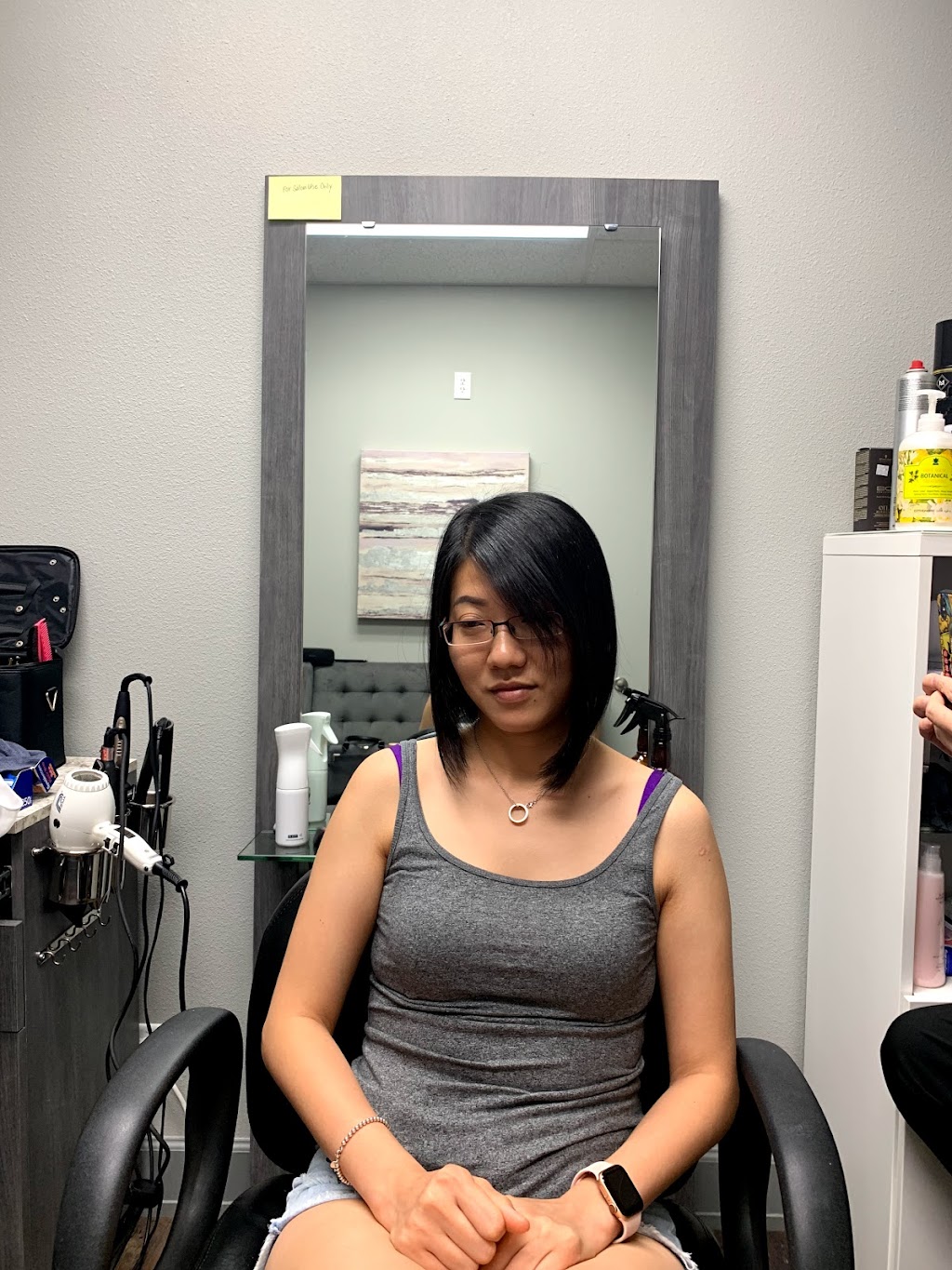 Ins hair salon | 2432 University Ave W, St Paul, MN 55114, USA | Phone: (651) 683-2864