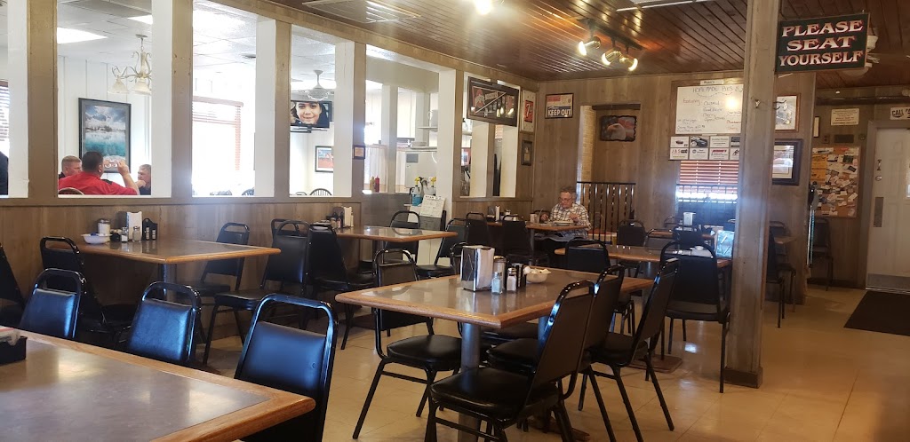 Ryan’s Restaurant & Catering | 1095 N Shoop Ave, Wauseon, OH 43567, USA | Phone: (419) 337-1948