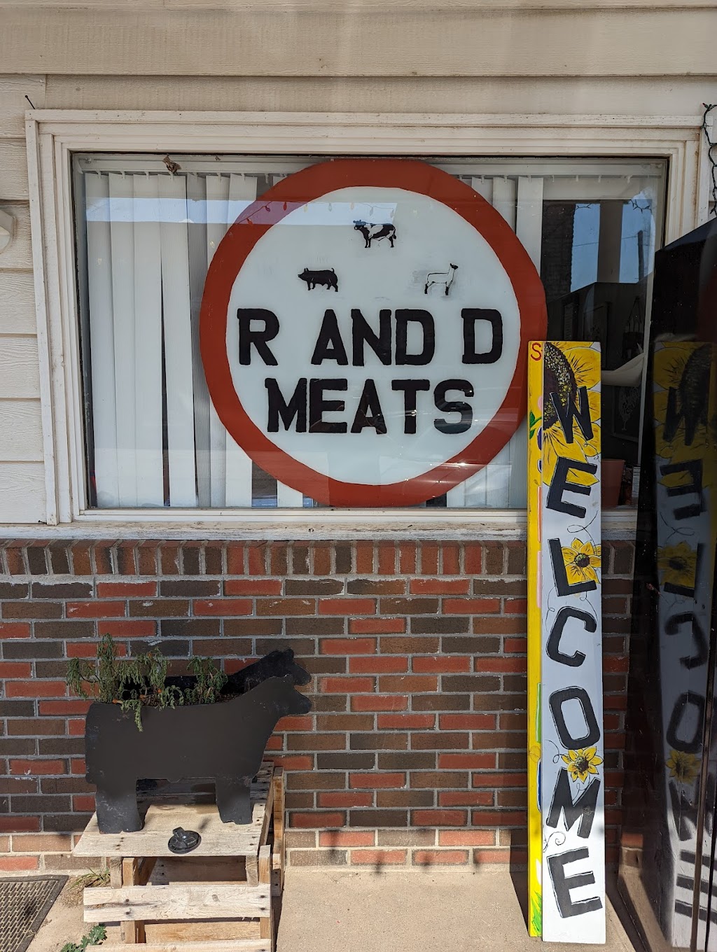 R and D Meats | 409 Main St, Jennings, OK 74038, USA | Phone: (918) 246-7121