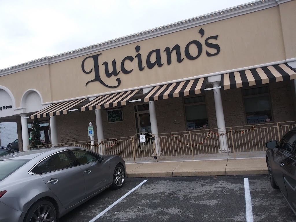 Lucianos Restaurant | 1212 Long Run Rd, White Oak, PA 15131, USA | Phone: (412) 672-7428