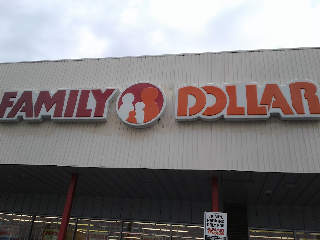 Family Dollar | 3045 Waughtown St, Winston-Salem, NC 27107, USA | Phone: (743) 333-5593