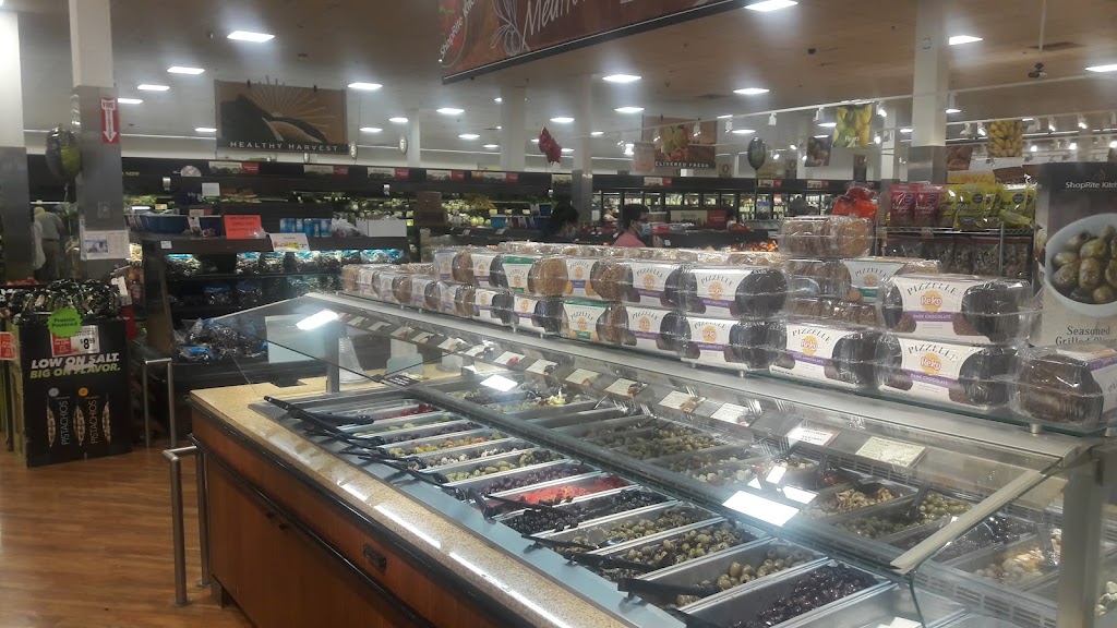 New Hyde Park Shopping Mall | 2315 New Hyde Park Rd, New Hyde Park, NY 11042, USA | Phone: (312) 798-5140