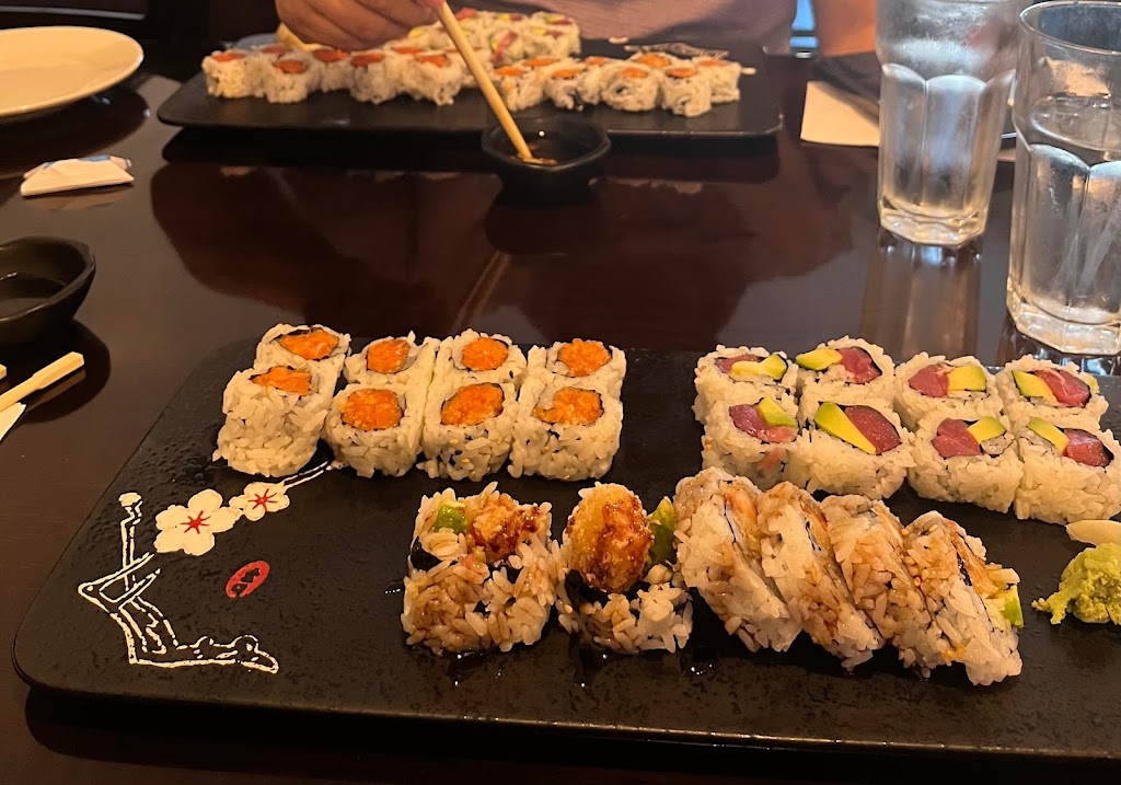 Manna Sushi | 537c Inman Ave, Woodbridge Township, NJ 07067, USA | Phone: (732) 388-6959