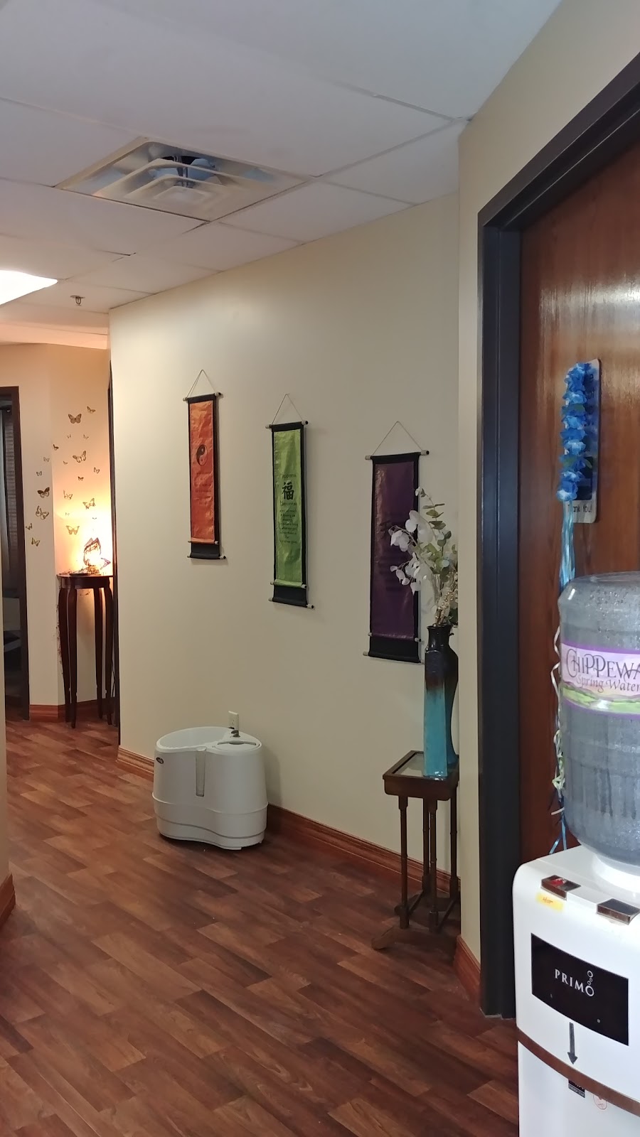 Simply Grounded Therapeutic Massage | 33 Wentworth Ave E #240, West St Paul, MN 55118, USA | Phone: (651) 451-8311