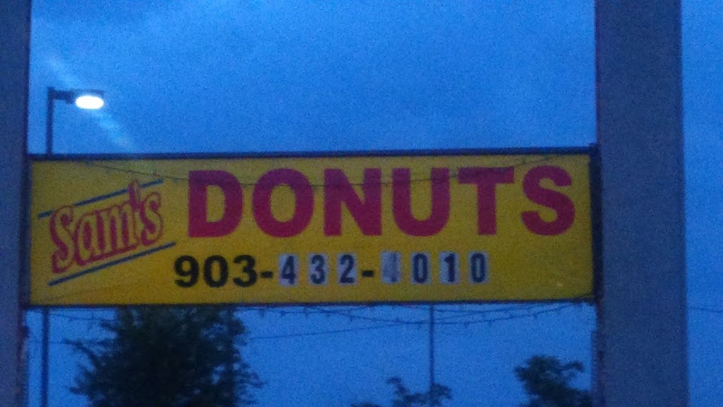 Sams Donuts | 431 S Seven Pts Dr # E, Seven Points, TX 75143, USA | Phone: (903) 432-4010