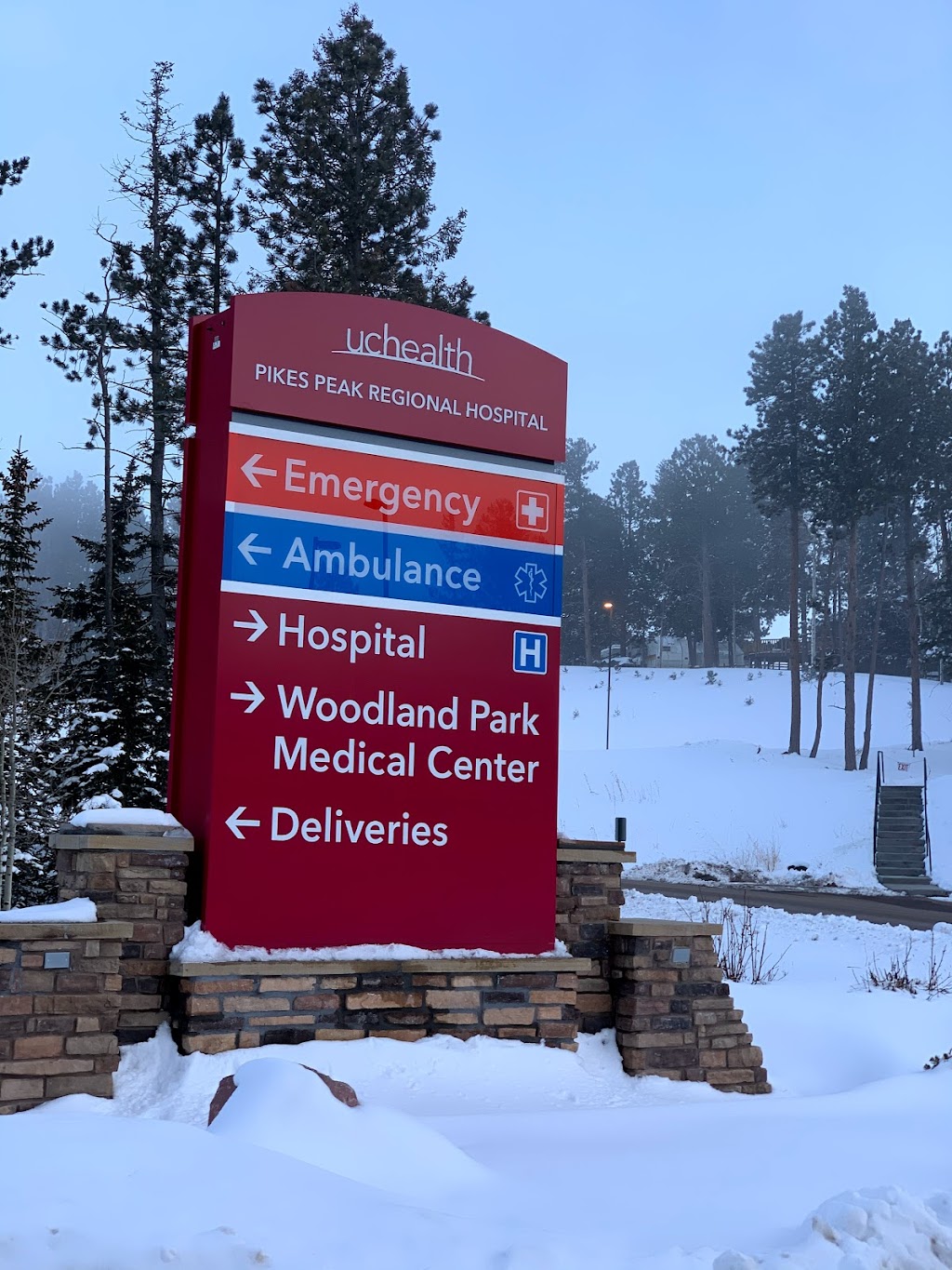 UCHealth Emergency Care - Pikes Peak Regional Hospital | 16420 US-24, Woodland Park, CO 80863, USA | Phone: (719) 374-6123