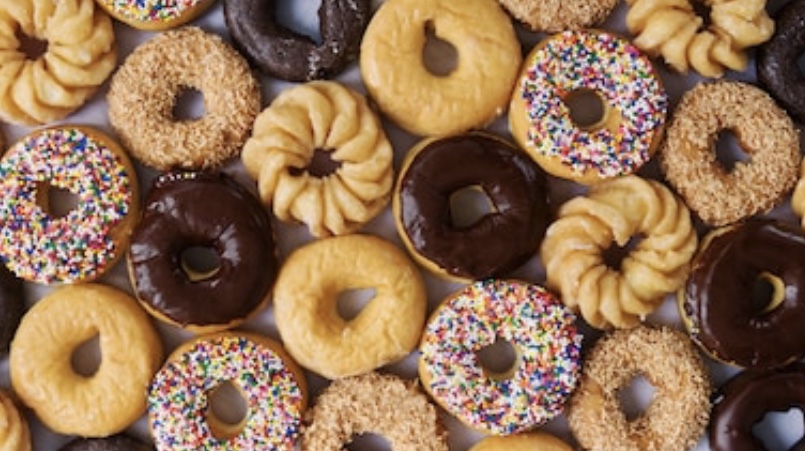 Highland Donuts | 5600 Auburn St #A, Bakersfield, CA 93306, USA | Phone: (661) 864-7598