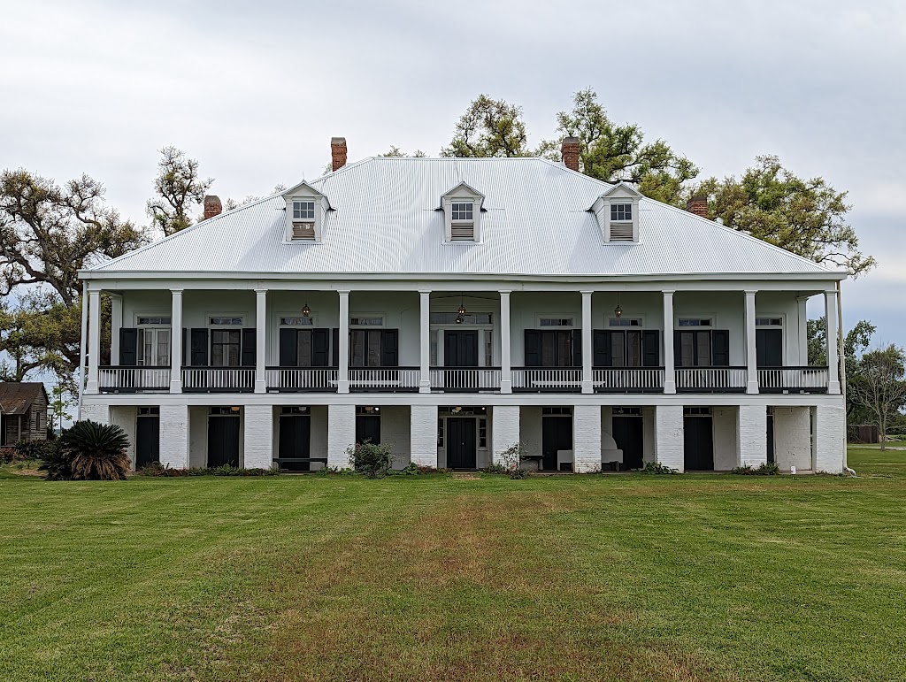 St. Joseph Plantation Felicity Plantation | 3535 LA-18, Vacherie, LA 70090, USA | Phone: (225) 265-4078