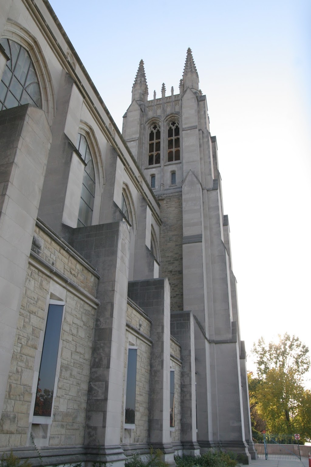 Cathedral of the Most Blessed Sacrament | 9844 Woodward Ave, Detroit, MI 48202, USA | Phone: (313) 865-6300