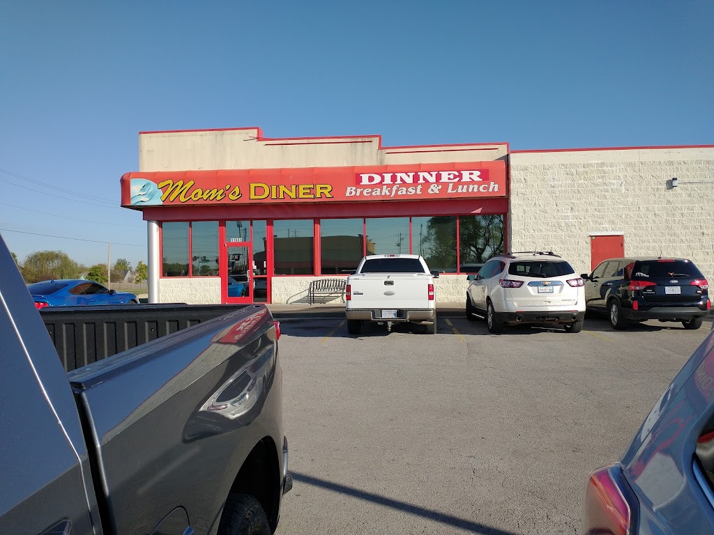 Moms Diner | 11691 N Garnett Rd, Collinsville, OK 74021 | Phone: (918) 553-6565