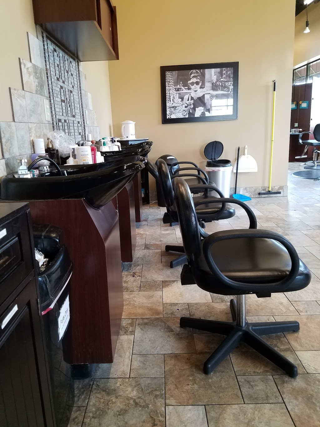 Guys & Dolls Salon | 14643 Mercantile Dr N #114, Hugo, MN 55038, USA | Phone: (651) 426-2085