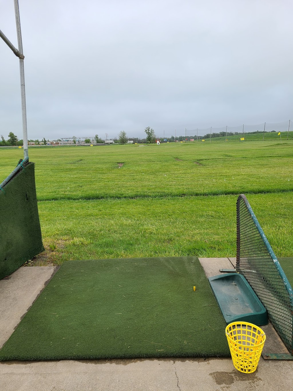 Airport Driving Range and Pro Shop | 207 Youngs Rd, Williamsville, NY 14221, USA | Phone: (716) 634-5588