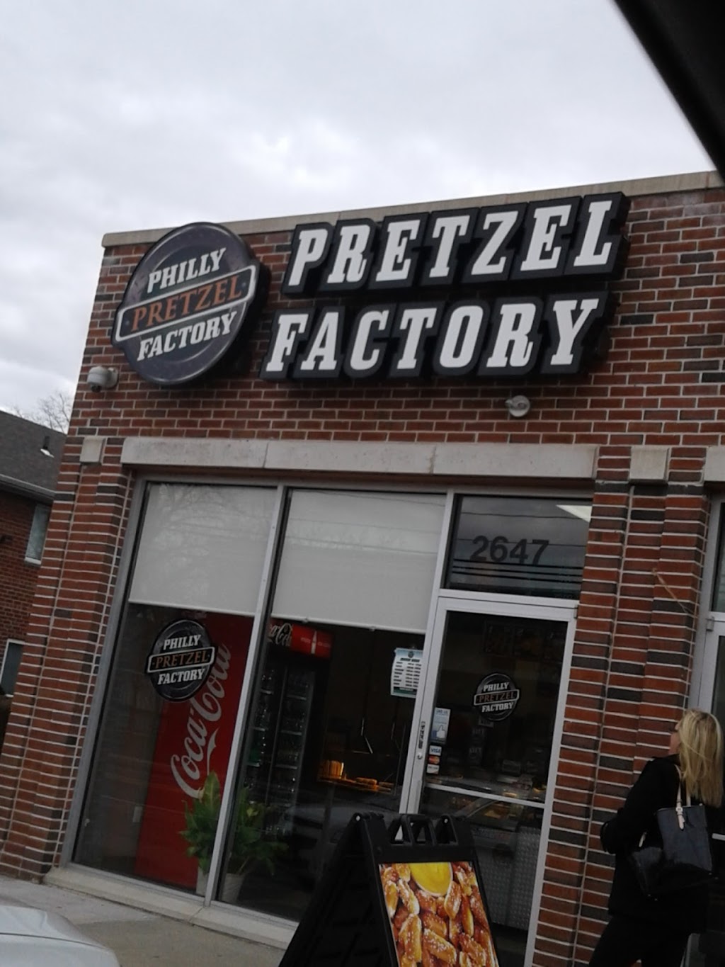 Philly Pretzel Factory | 2647 Jerusalem Ave, Bellmore, NY 11710, USA | Phone: (516) 679-3000