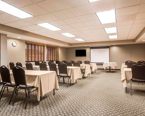 Comfort Inn Latham - Albany North | 981 Loudon Rd, Cohoes, NY 12047, USA | Phone: (518) 874-0572