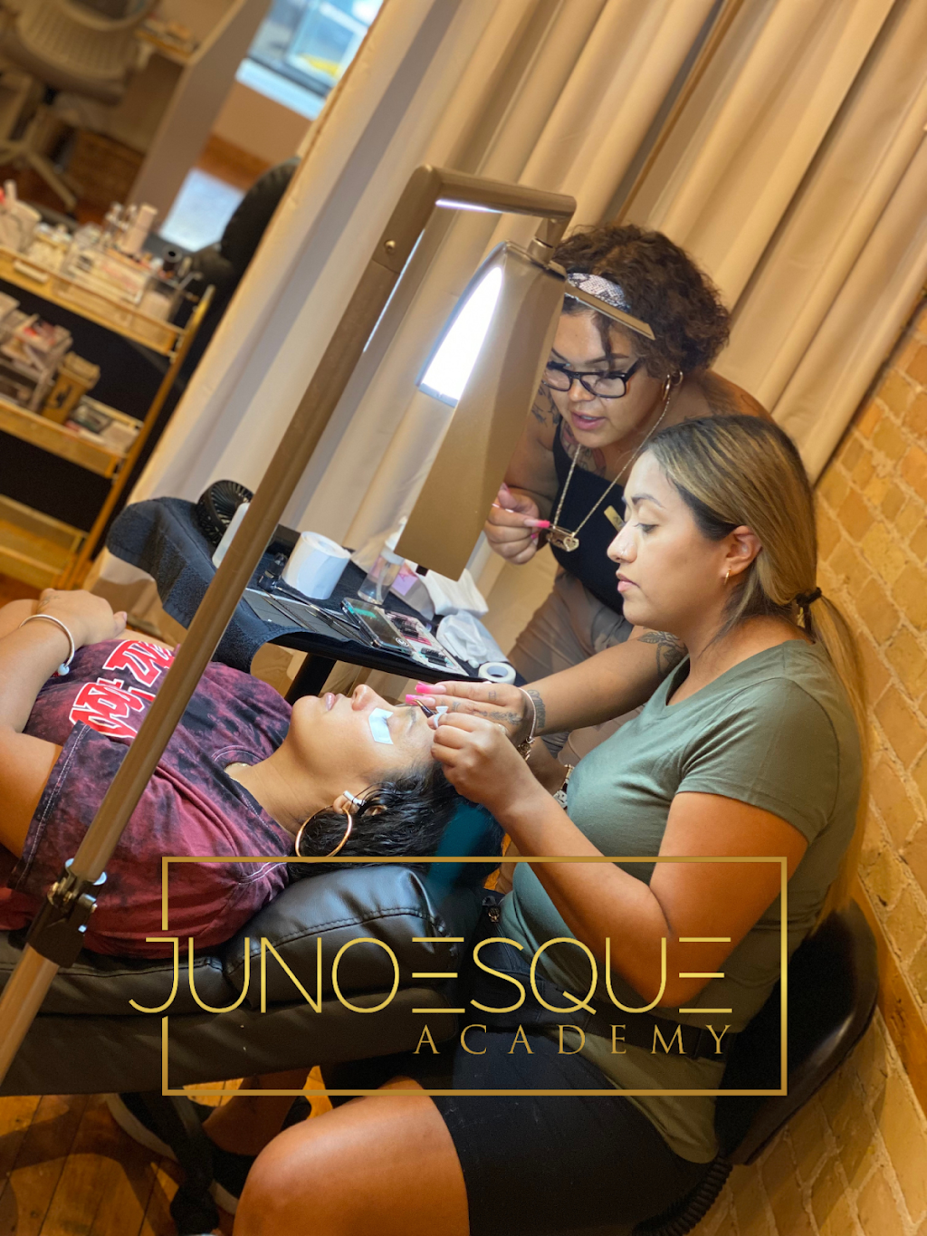 Junoesque By Bree | 330 Main St, Racine, WI 53403, USA | Phone: (262) 456-4234