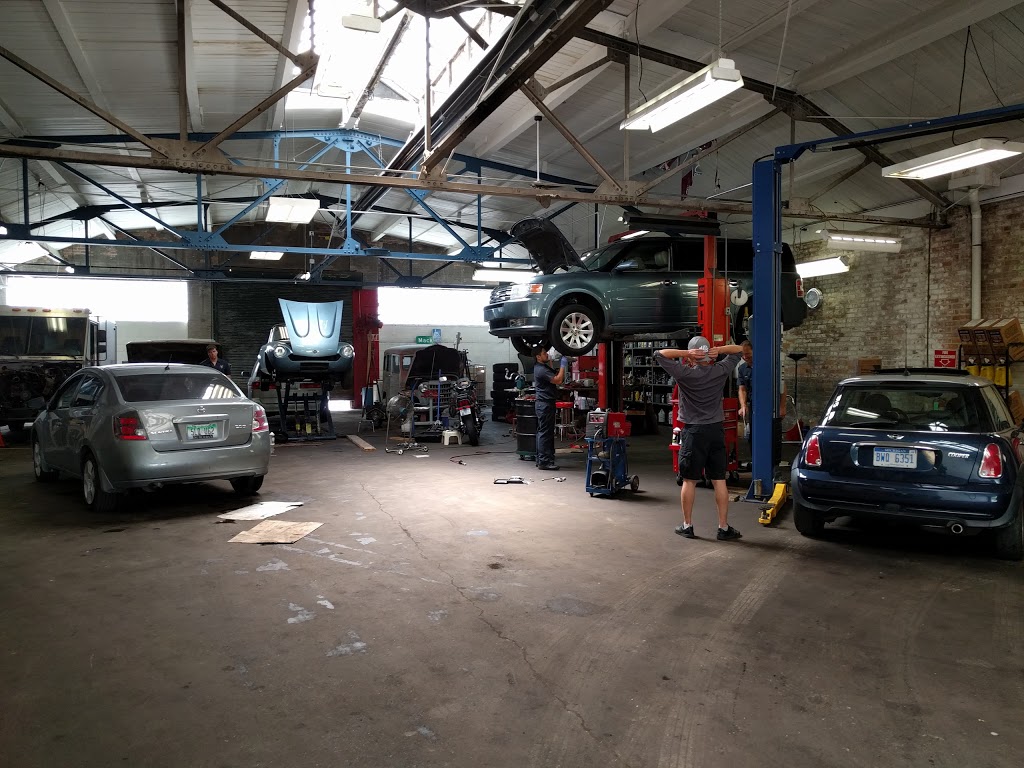 Mack Garage | 8125 Mack Ave, Detroit, MI 48214, USA | Phone: (313) 267-1094