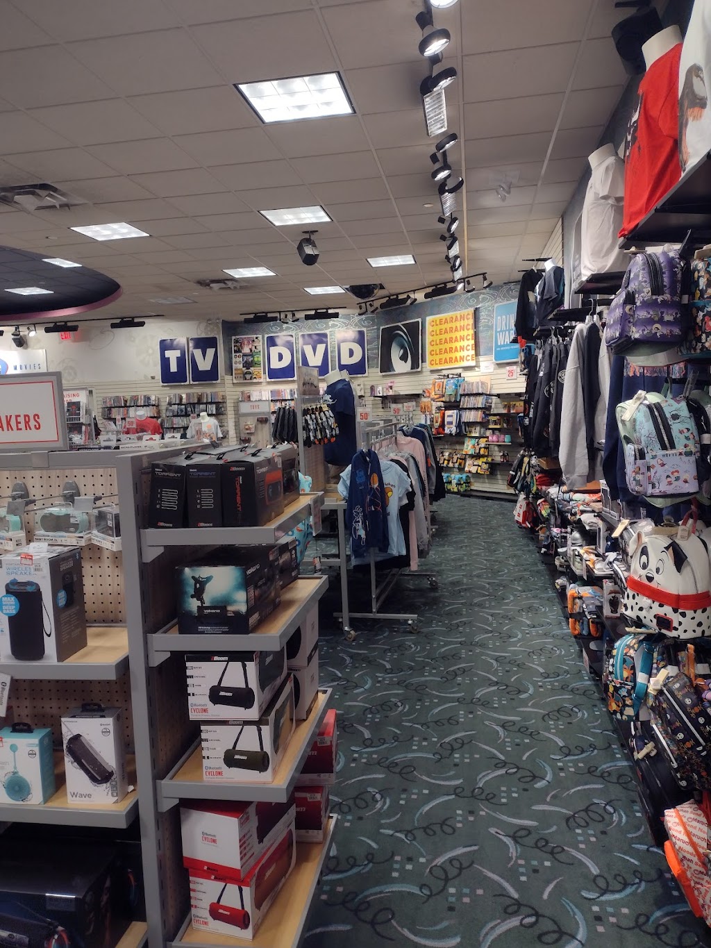 FYE | 750 Sunland Park Dr STE D3, El Paso, TX 79912, USA | Phone: (915) 581-3346