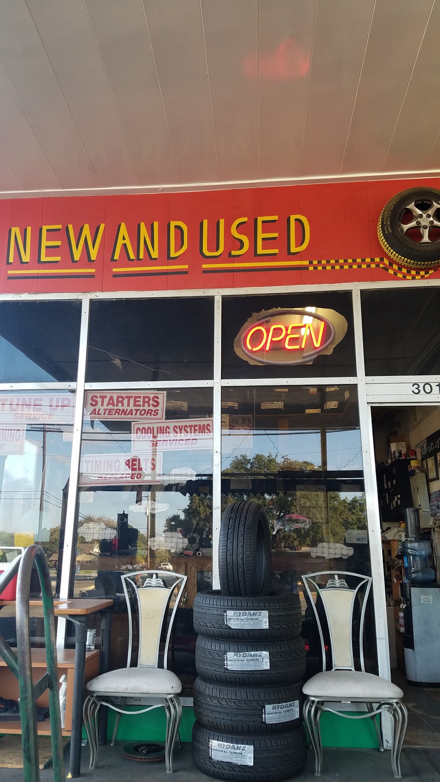 D & W Tire and Muffler | 301 W Bedford Euless Rd, Hurst, TX 76053, USA | Phone: (817) 282-7407