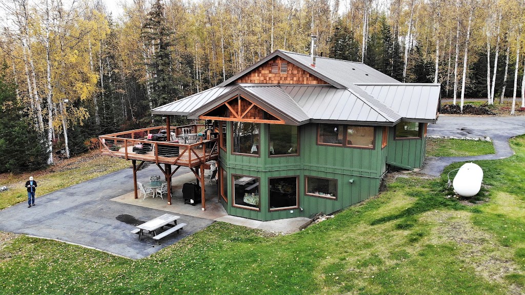 Alaskas Heritage Lodge! Year Round Lodging in Willow, Alaska! | 11048 N Lakes O the Su Dr, Willow, AK 99688, USA | Phone: (907) 495-0840