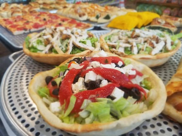 Bonillas Pizza | 4 Colonial Springs Rd, Wheatley Heights, NY 11798, USA | Phone: (631) 643-5175