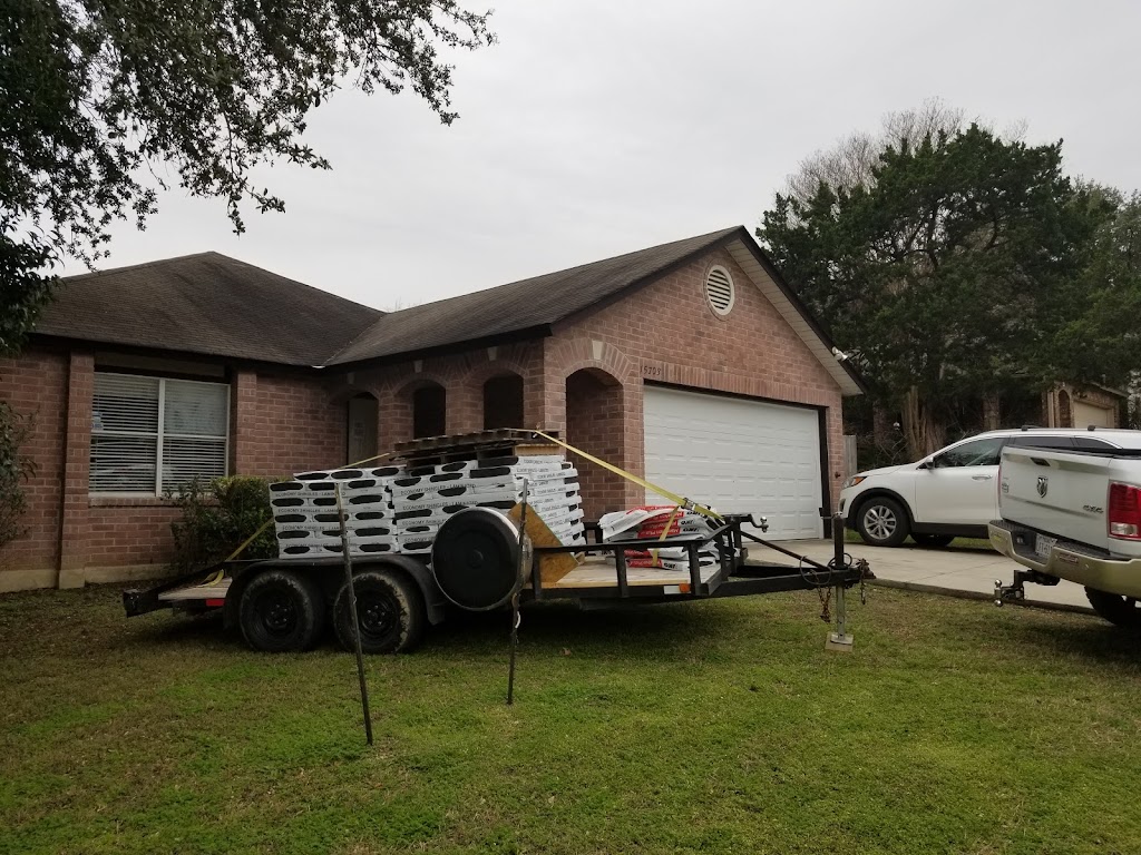 Roof Repair and Leak Experts | 14461 River Rd, New Braunfels, TX 78132 | Phone: (830) 221-7910