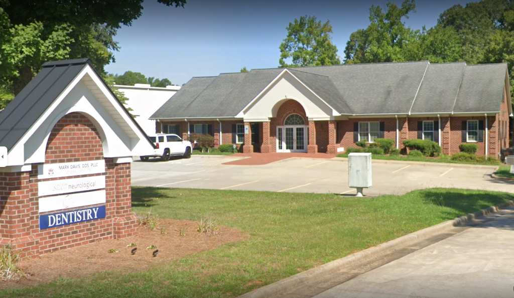 Salem Neurological Center | 1370 Piedmont Dr, Lexington, NC 27295, USA | Phone: (336) 760-3007