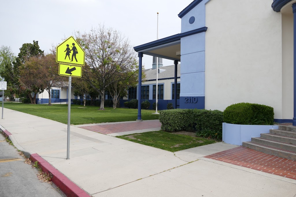 Thomas Edison Elementary School | 2110 W Chestnut St, Burbank, CA 91506, USA | Phone: (818) 729-0150