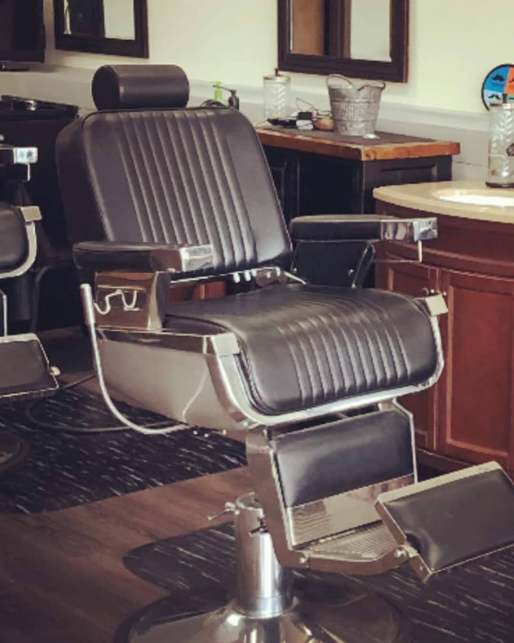 Clippers Barbershop | 205 W Stanly St, Stanfield, NC 28163, USA | Phone: (704) 560-4020