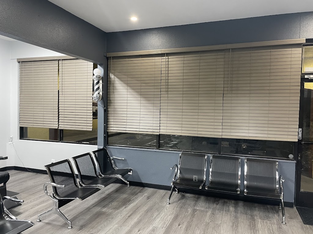 VIP Barbershop | 38330 30th St E, Palmdale, CA 93550, USA | Phone: (661) 526-7922