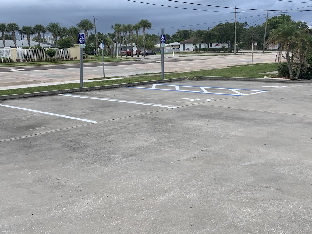 Centerline Striping LLC | 1982 FL-44 STE 147, New Smyrna Beach, FL 32168, USA | Phone: (386) 576-3990